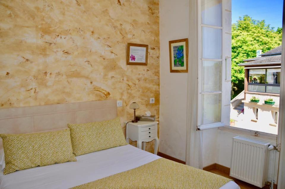 Auberge Des 7 Tours Мартель Экстерьер фото