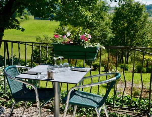 Auberge Des 7 Tours Мартель Экстерьер фото